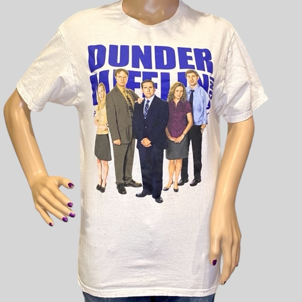 TV Show "The Office" Dunder Mifflin Cast White Tee Shirt T-Shirt Size Medium VGC